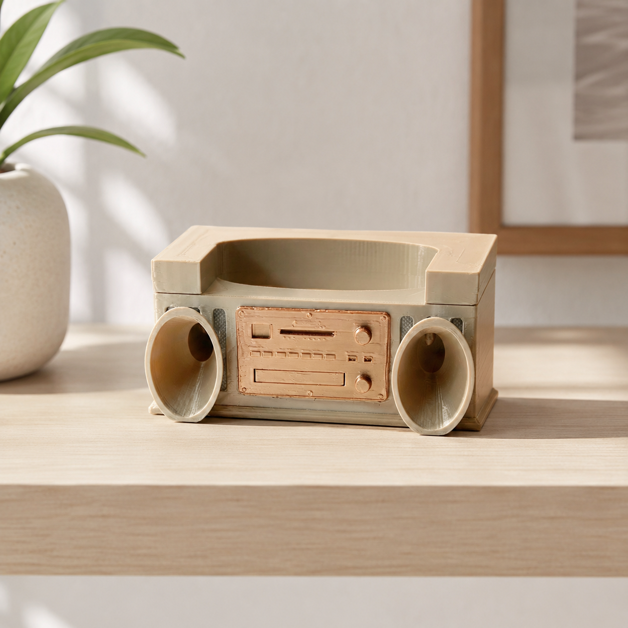 Retro BoomBox Phone Amplifier