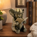 Elliot the Elephant Reader
