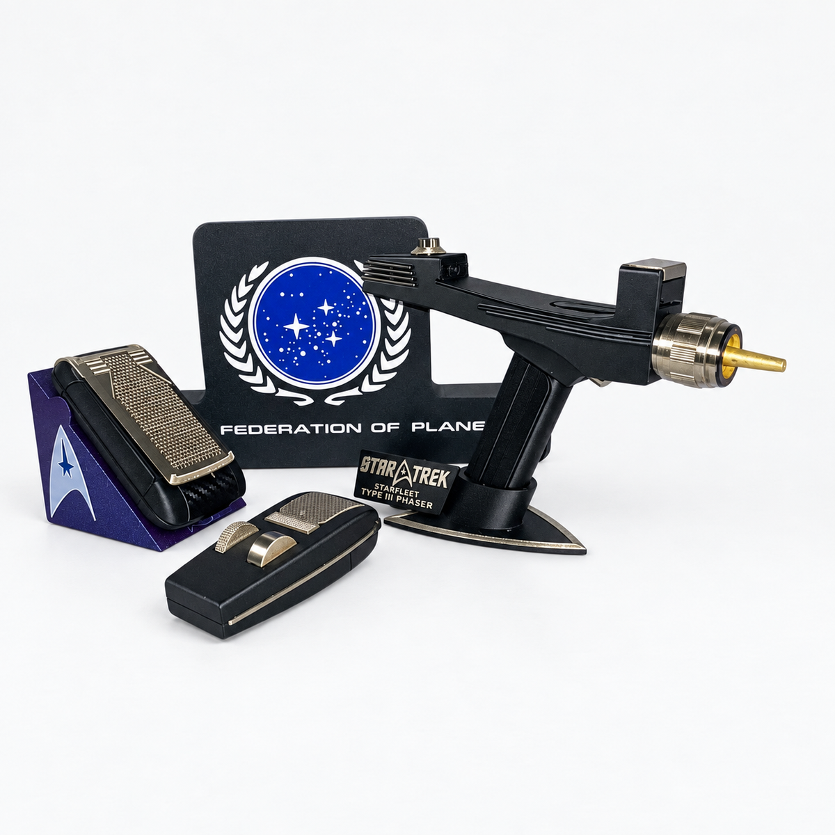 Starfleet Collector Display Set – Phaser, Communicator & Federation Display